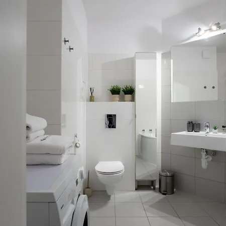 アパート Swistackiego Comfort Garden View - Properunit *